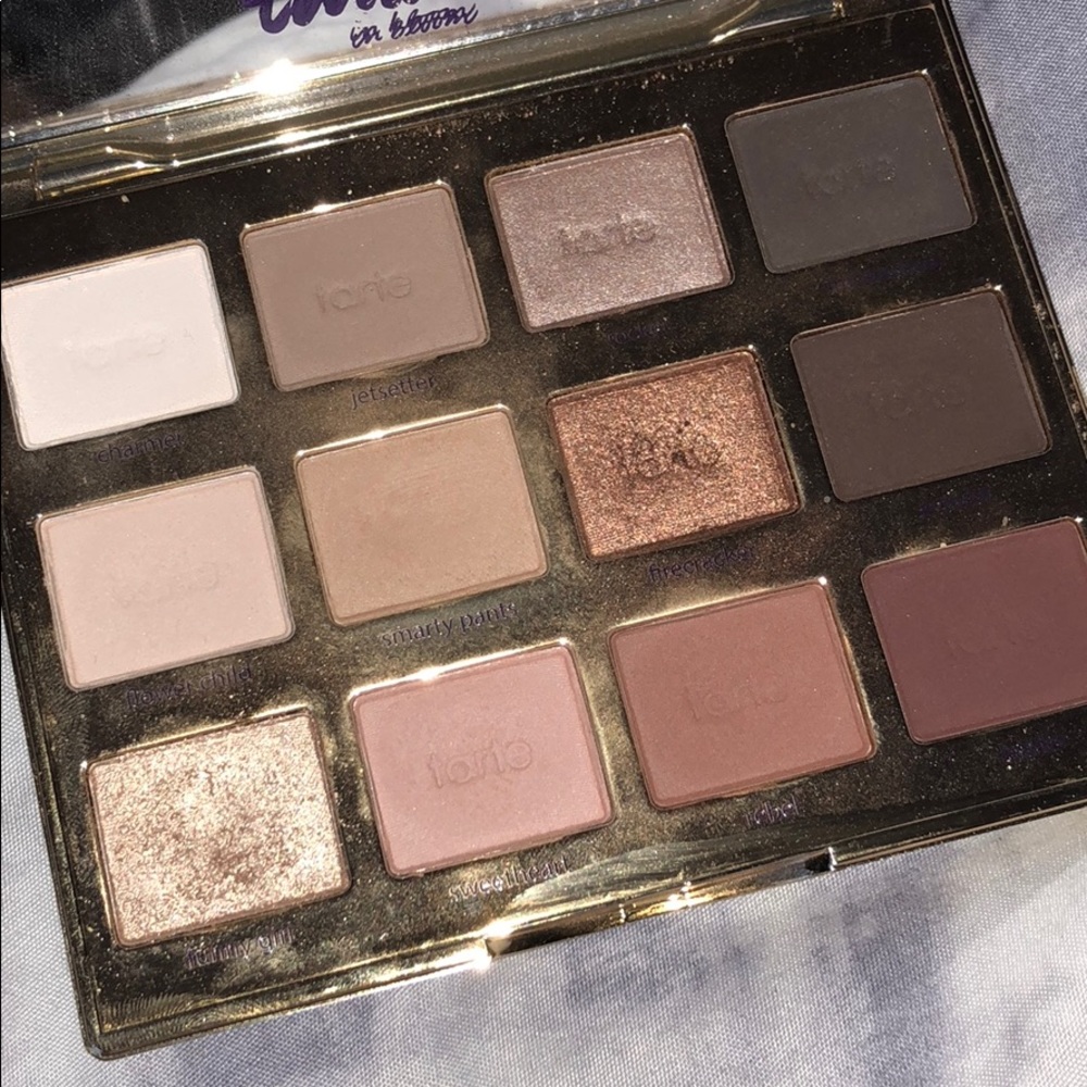 SALE Tarte tartelette in bloom palette